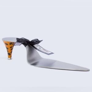Wild eye designs high heel cake server leopard